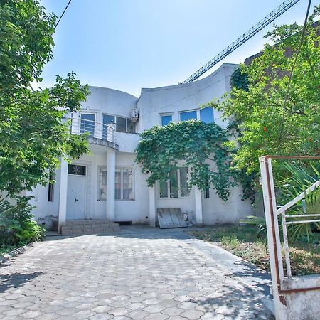 Pospolita Guest House Kutaisi Ngoại thất bức ảnh