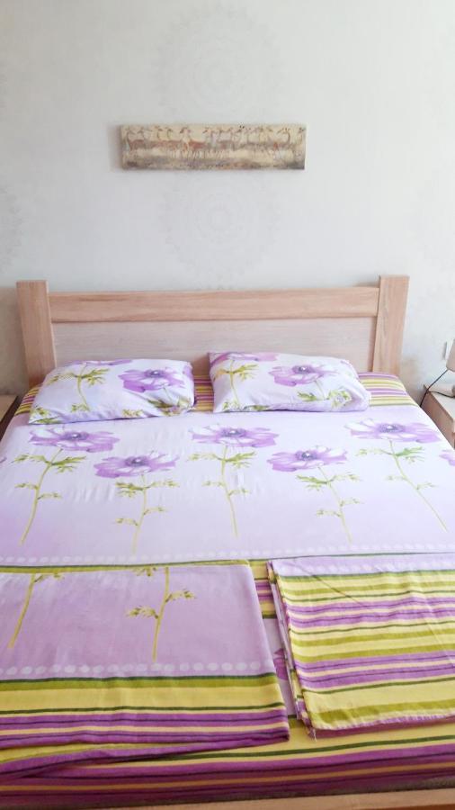 Pospolita Guest House Kutaisi Ngoại thất bức ảnh