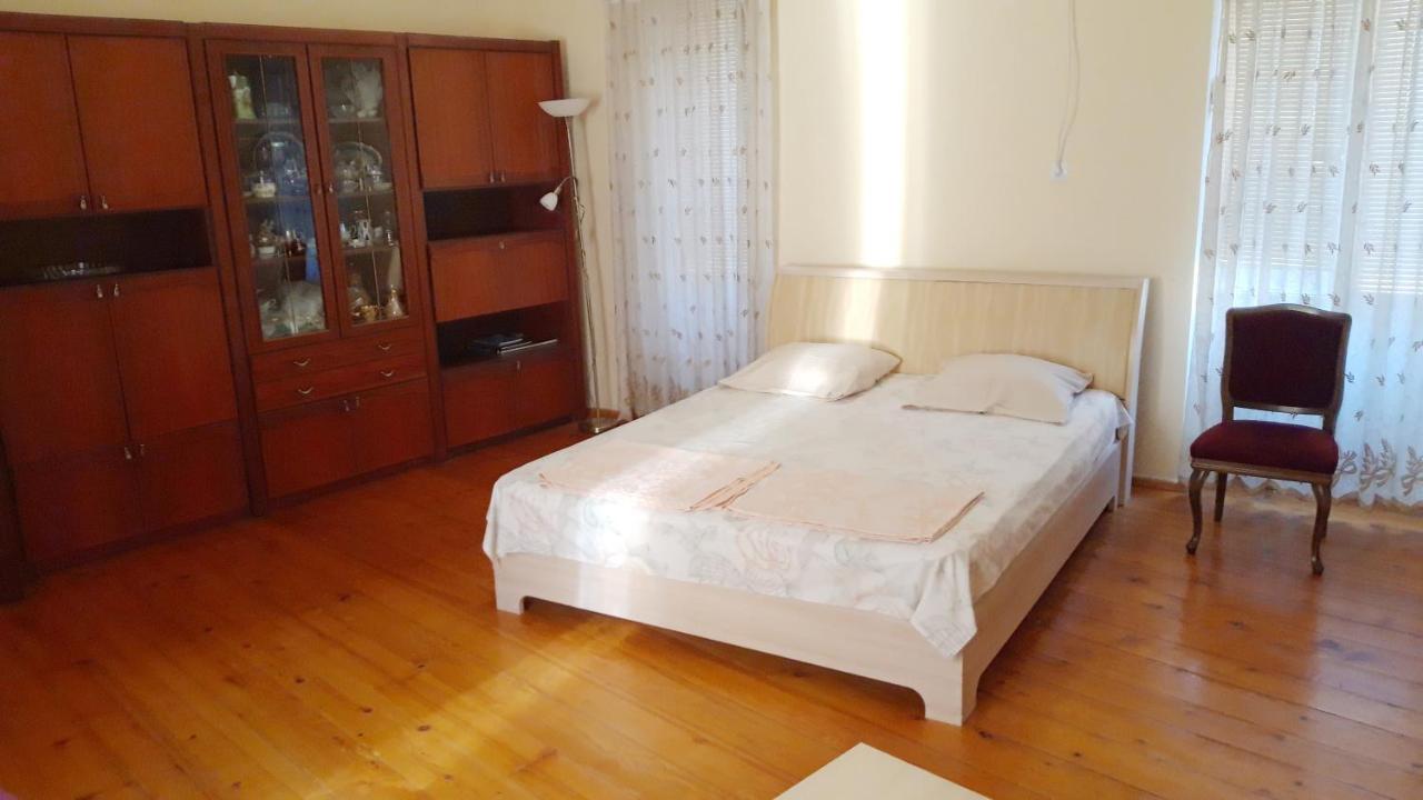 Pospolita Guest House Kutaisi Ngoại thất bức ảnh