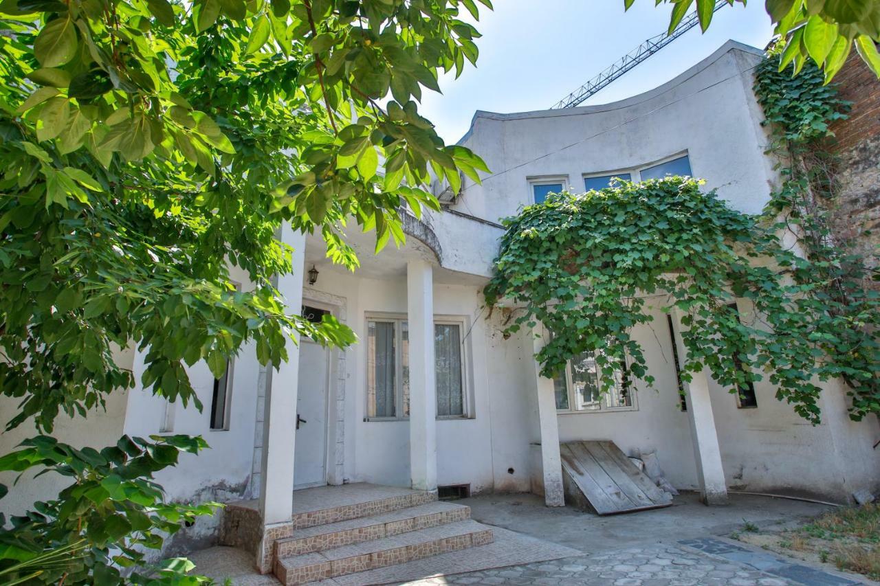 Pospolita Guest House Kutaisi Ngoại thất bức ảnh
